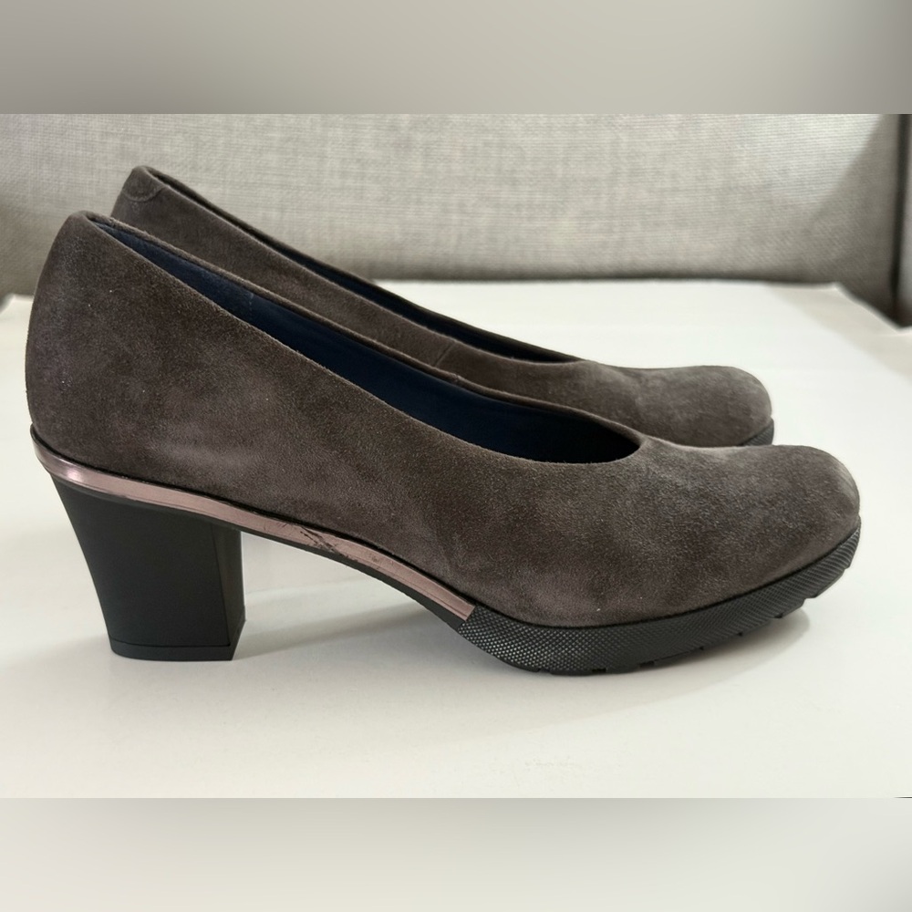 LOVELY PERLATO GREY SUEDE HEELED PUMP EU 37